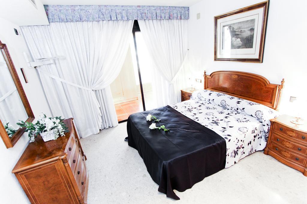Eva Vendrell Planet Costa Dorada Apartment Salou Bilik gambar