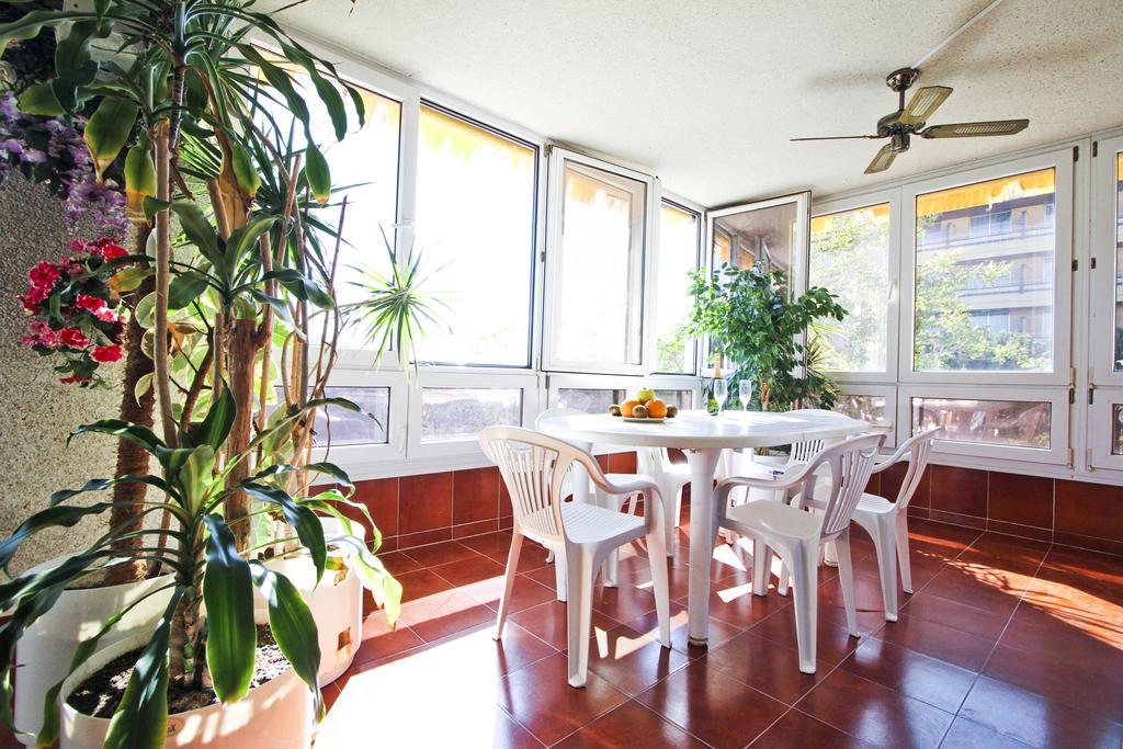 Eva Vendrell Planet Costa Dorada Apartment Salou Bilik gambar